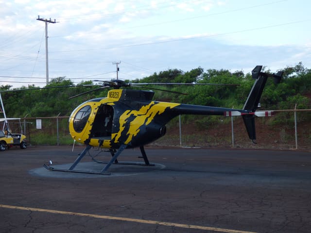 N58251 - Helicopter
