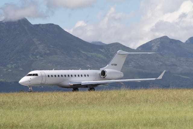 N700BX - Business jet