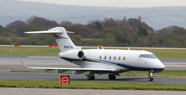 N866TM - Business jet