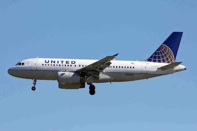 N843UA - Airbus