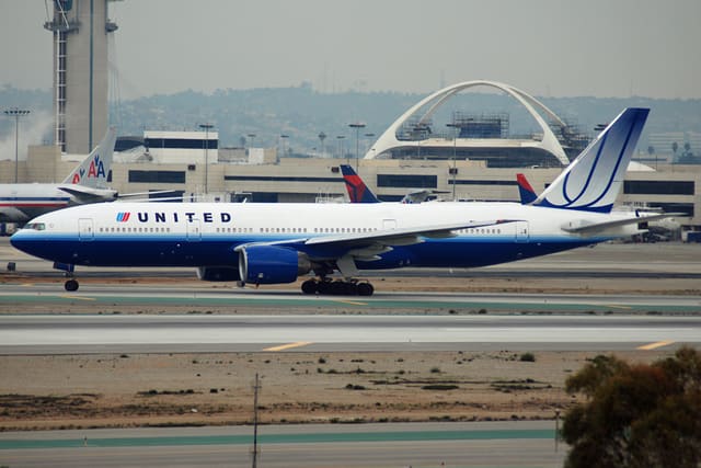 N795UA - Boeing