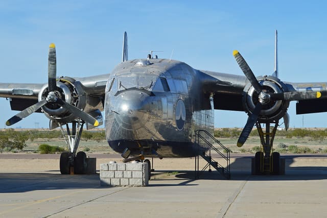 N15501 - Twin-engine aircraft