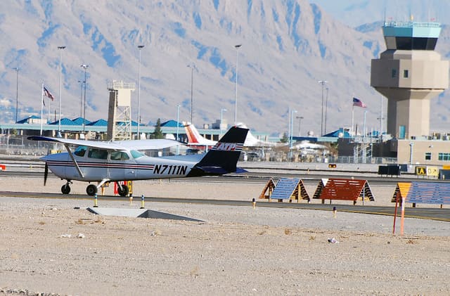 N7111N - Single-engine aircraft