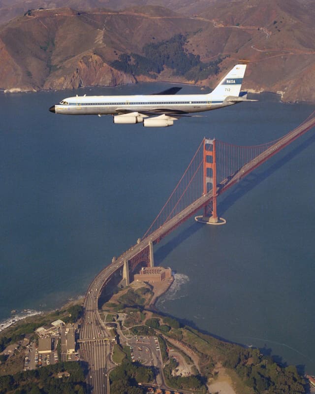 N712NA - Aircraft
