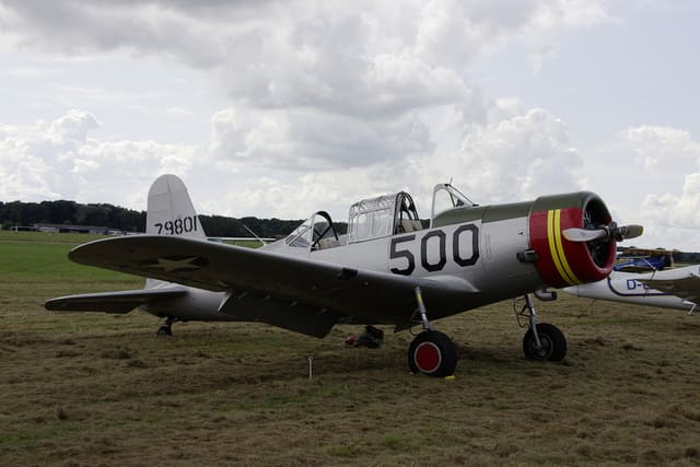 N71502 - Warbird