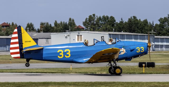 N52164 - Warbird
