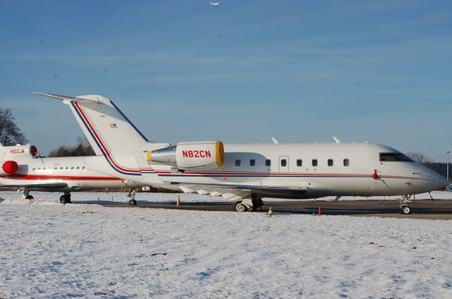N82CN - Business jet