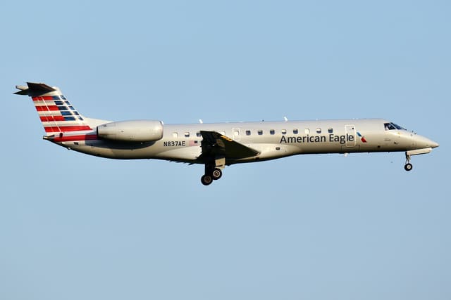 N837AE - Embraer