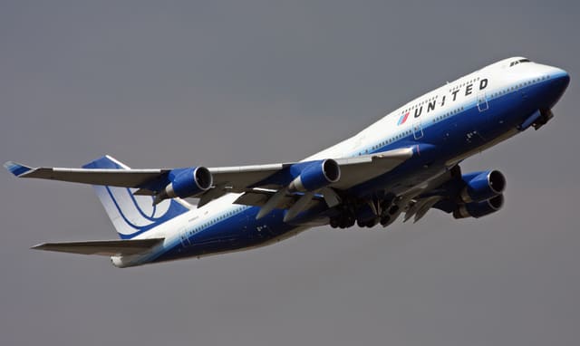 N198UA - Boeing