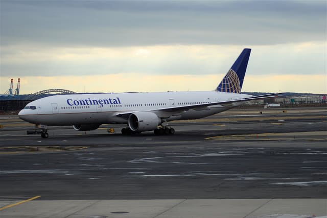 N77014 - Boeing