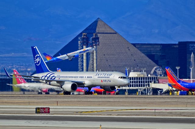 N659DL - Boeing
