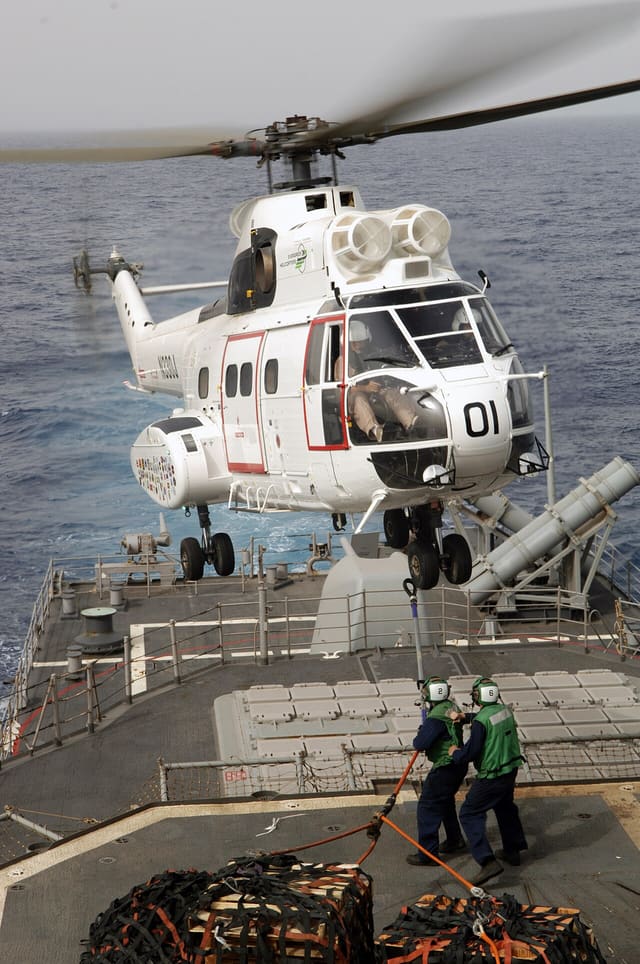 N330J - Helicopter