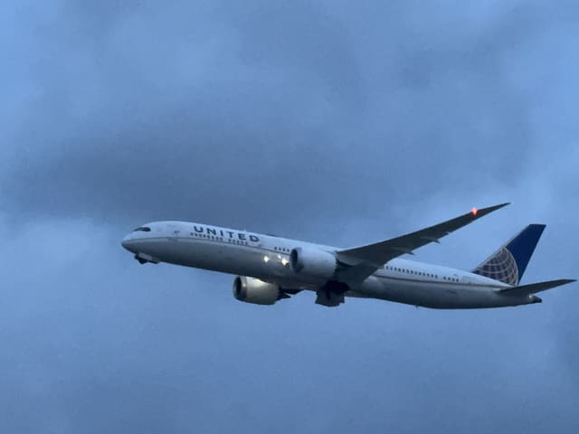 N13954 - Boeing