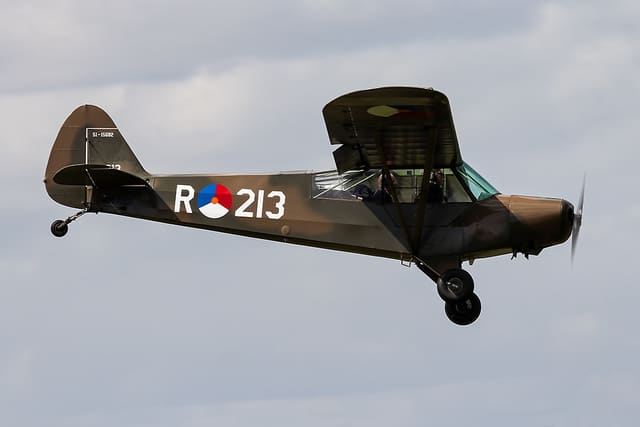 PH-RED - Piper