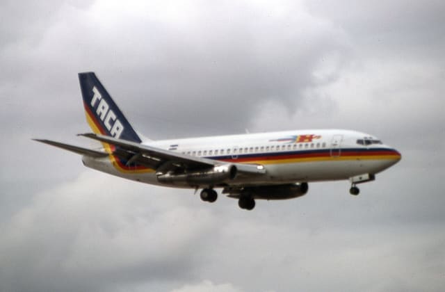 N4905W - Boeing
