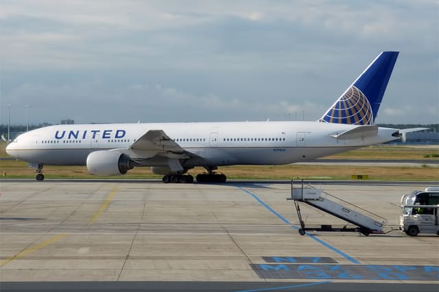N795UA - Boeing