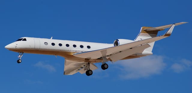 N725MM - Business jet