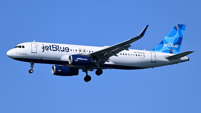 N715JB - Airbus