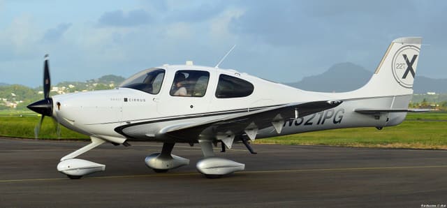 N321PG - Cirrus