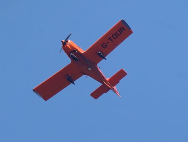 G-TOUR - Aircraft