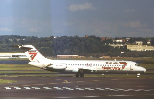 N931ML - Douglas