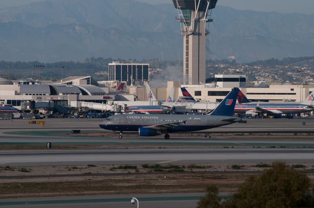 N841UA - Airbus