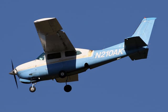 N210AK - Cessna