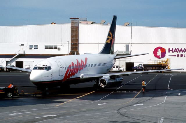 N824AL - Twin-engine aircraft