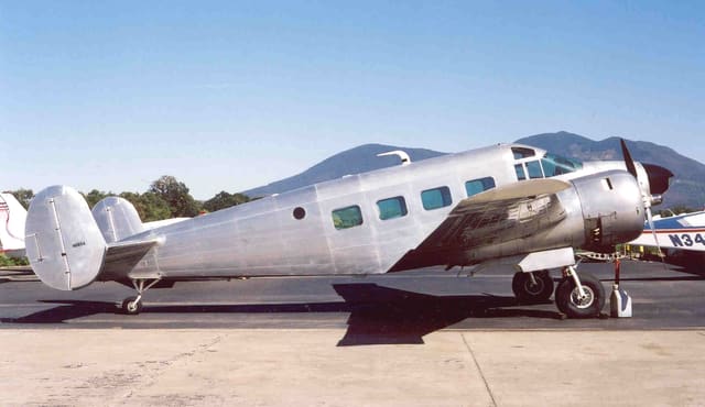 N118SA - Beech