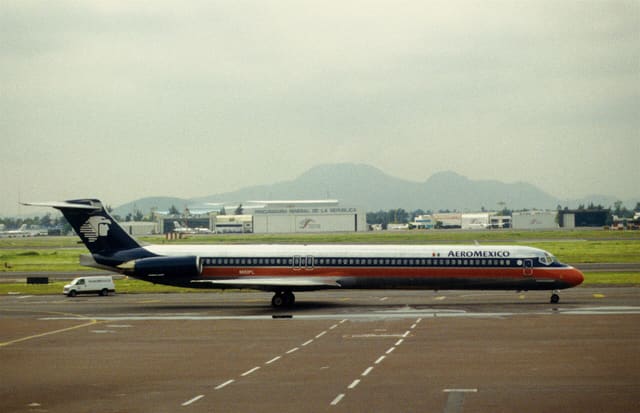 N161PL - Douglas
