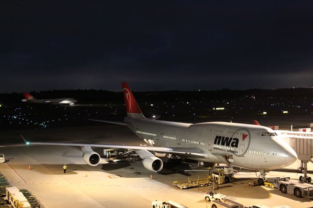 N672US - Boeing