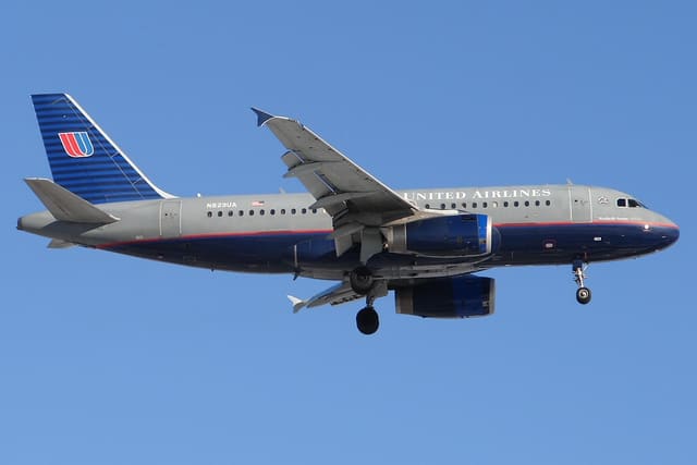 N829UA - Airbus