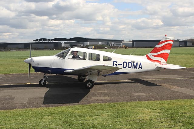 G-OOMA - Piper