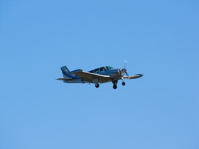 N88TJ - Beechcraft