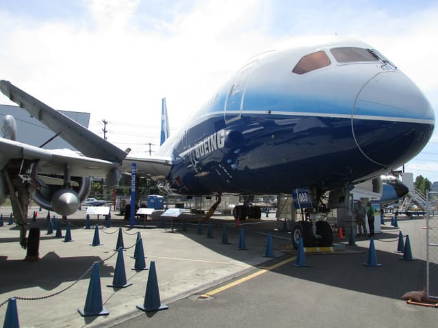 N787BX - Boeing