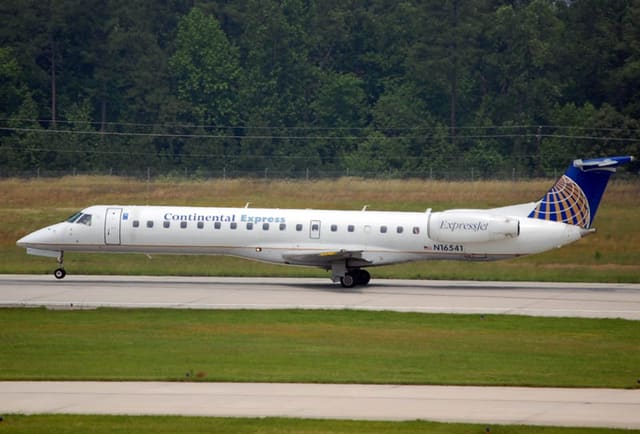 N16541 - Embraer