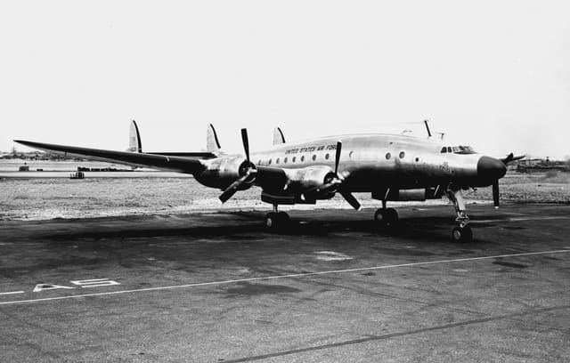 N422NA - Lockheed