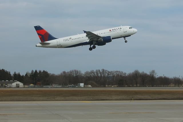 N372NW - Airbus