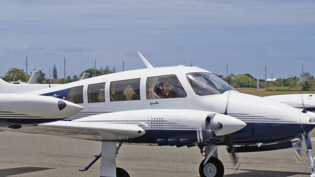 N22PT - Cessna