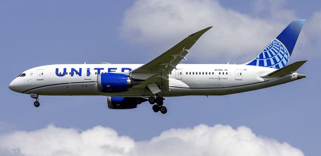 N27908 - Boeing