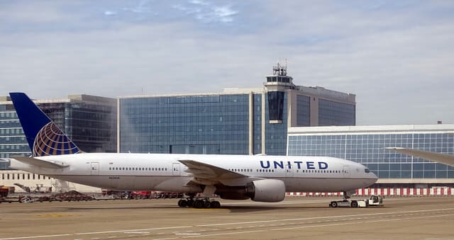 N226UA - Boeing