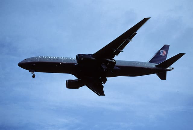 N774UA - Boeing