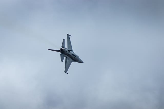  - Single-engine aircraft