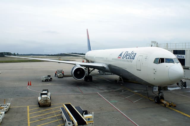 N832MH - Boeing