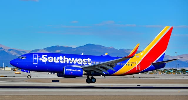 N728SW - Boeing