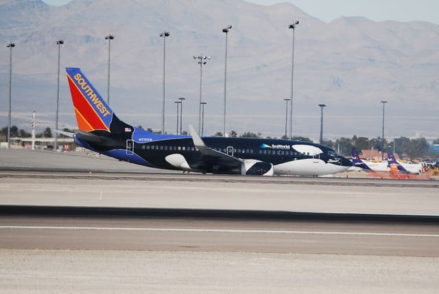  - Twin-engine aircraft