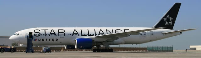 N218UA - Boeing