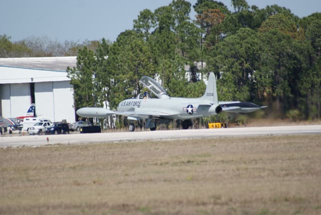  - Twin-engine aircraft