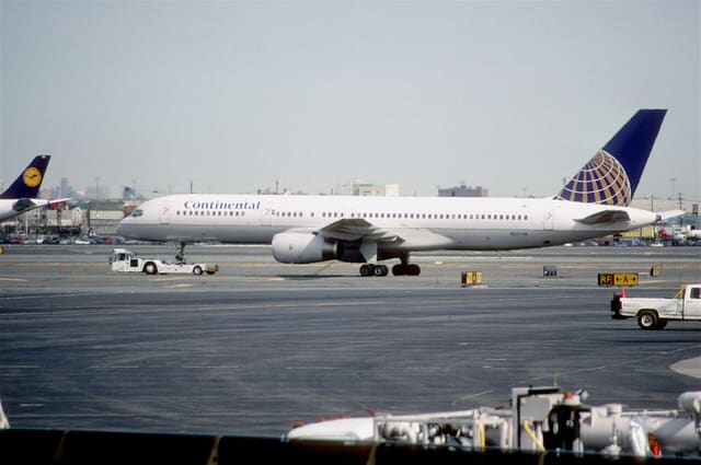 N17128 - Boeing