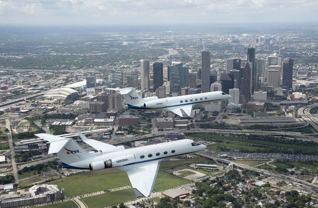 N95NA - Business jet
